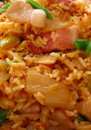 A picture of Bacon Kimchi Fried Rice (김치볶음밥).