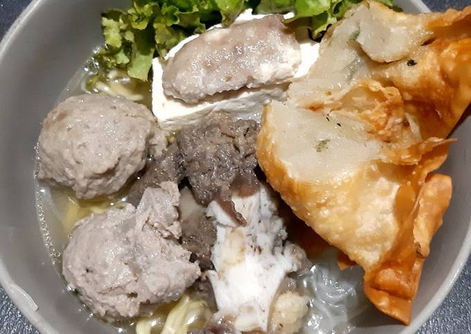 Bagaimana Menyiapkan Baso sapi, Lezat Sekali