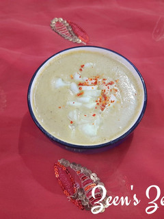 A picture of Cucumber and Lettuce Soup.