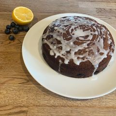 A picture of Lemon And Blueberry Cake.