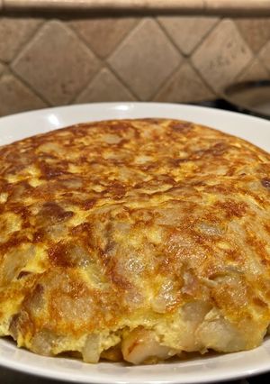 Una foto de 🥔 Tortilla de papa 🥰😋