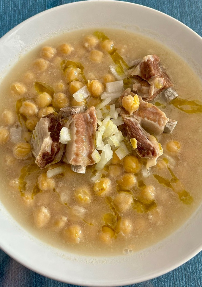 Una foto de Garbanzos Exprés