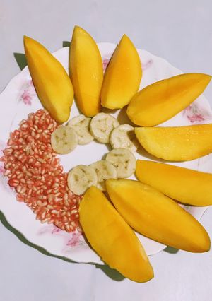 A picture of Fruit Salad.