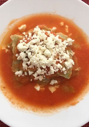 Una foto de Entomatadas con queso panela