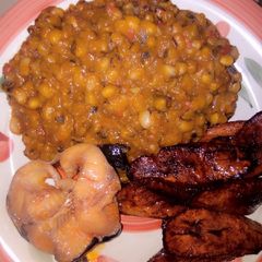 A picture of Beans porradge and fried plantain.