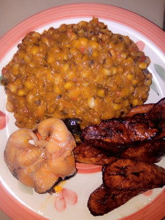 A picture of Beans porradge and fried plantain.