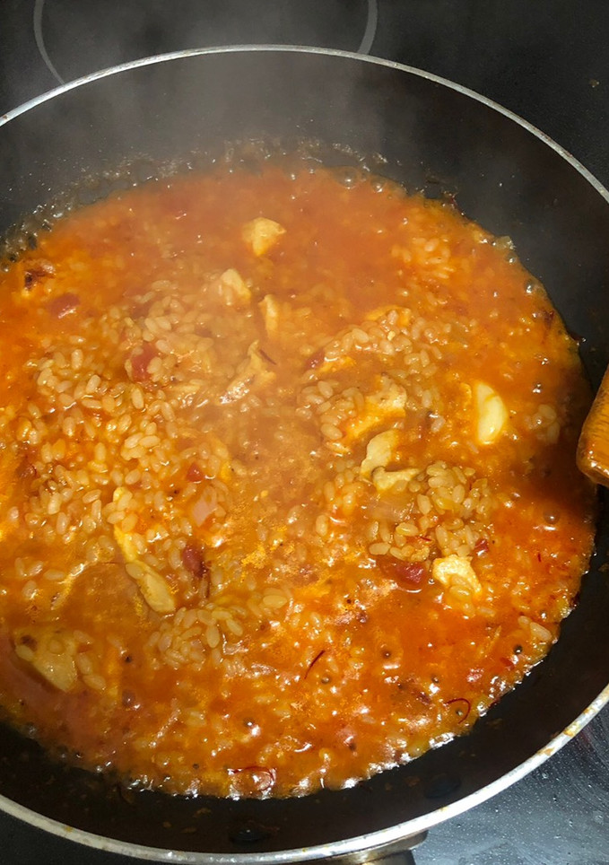 Una foto de Arroz con pollo
