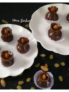 A picture of Dry fruits kalash (pot).