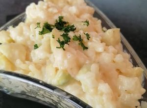 Une photo de Risotto aux courgettes safranées
