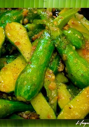 Hình của món Bí Non Xào Tỏi Sốt Dầu Hào.