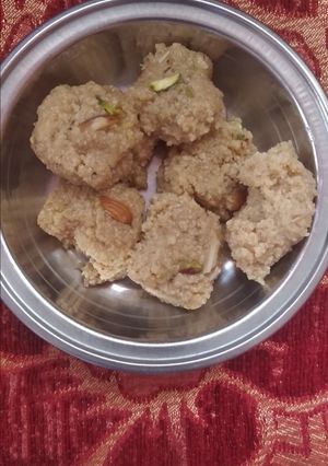 A picture of ગુંદર પાક.