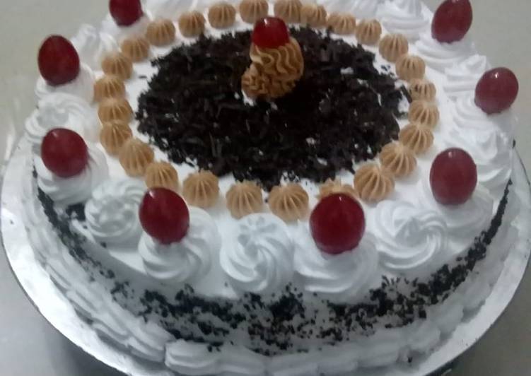 Simple Way to Prepare Ultimate Black Forest cake