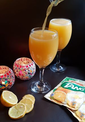 A picture of #Ramadankitayari summer drink.