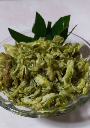 Foto resep Ayam Suwir Masak Ijo