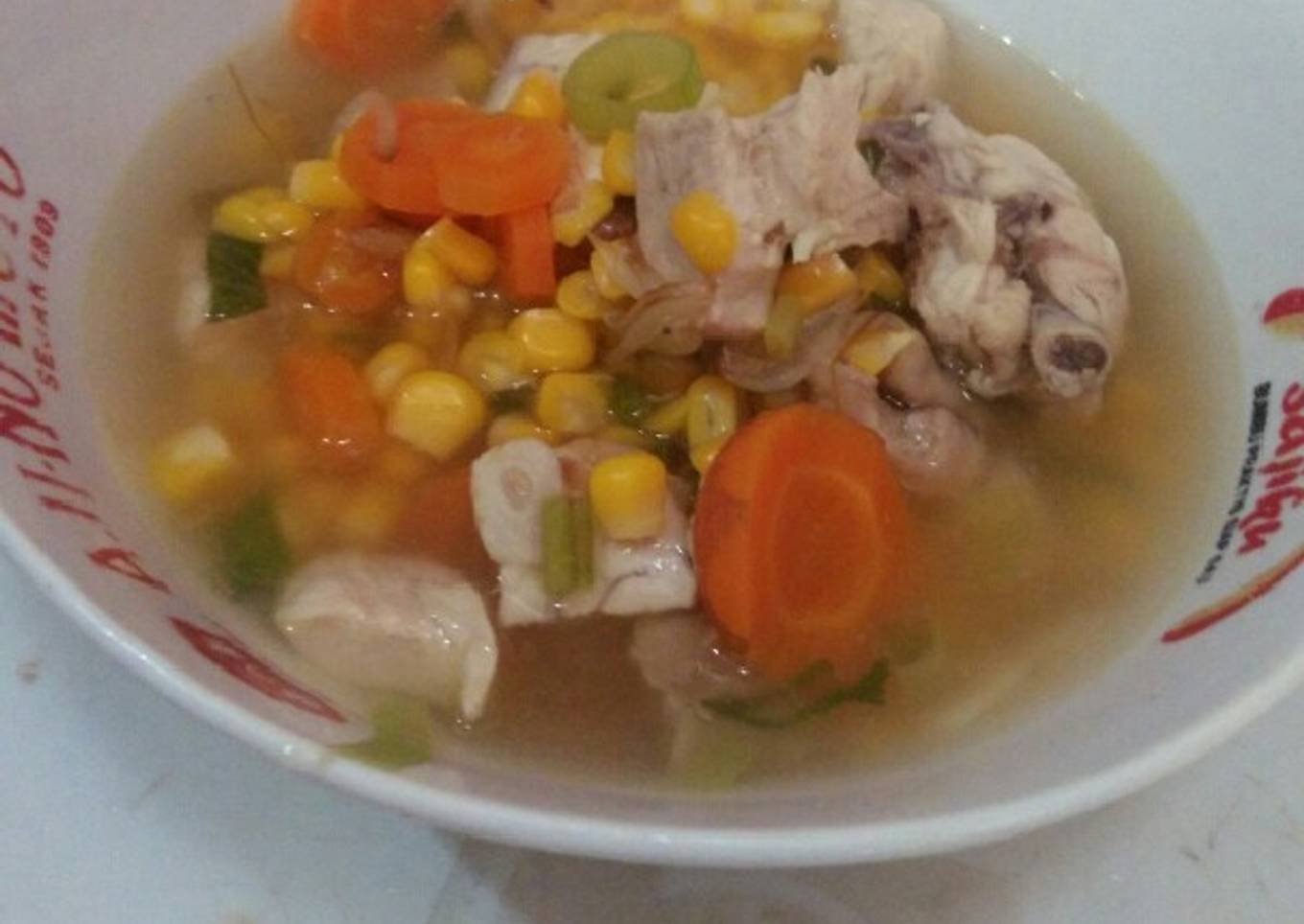 Sop ayam jagung