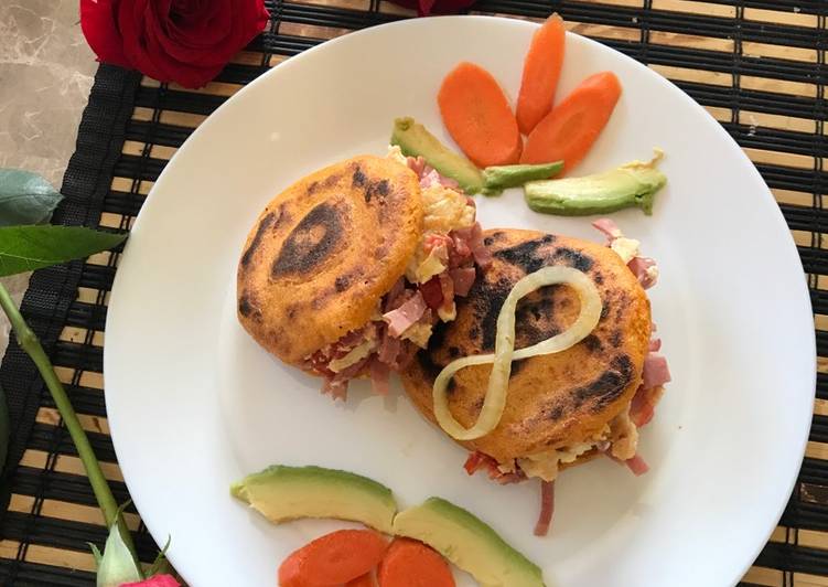 Arepas rellenas