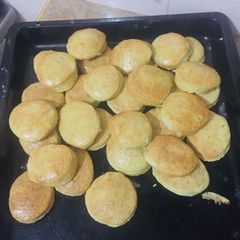 Tea scones A picture of Tea scones.