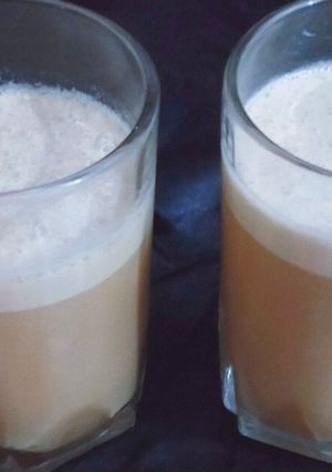 कोल्ड कॉफ़ी (cold coffee recipe in Hindi) रेसिपी मुख्य फोटो