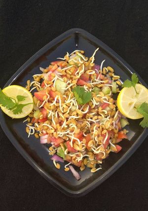 A picture of Sprouts fenugreek seeds salad.