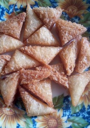 A picture of DIY bread croutons.