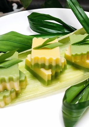 Hình của món Rau câu sữa bắp lá dứa.