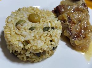 Una foto de Arroz Integral con Pasas y semillas