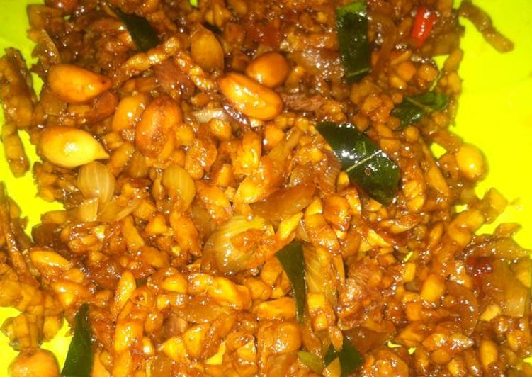 Sambal Goreng Tempe (sbg plngkap mkn naskun ato nasi uduk)