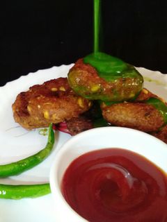 पपया डाळ वडा (papaya daal vada recipe in marathi) रेसिपी चे मुख्य फोटो