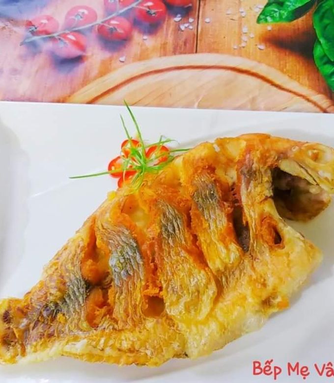 Hình của món Cá điêu hồng chiên.
