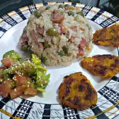 Una foto de Arroz atollado