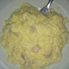 Una foto de Pastas con salsa bechamel y pollo #pastasexpress