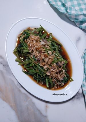 Foto resep Tumis Kangkung Rebon Basah