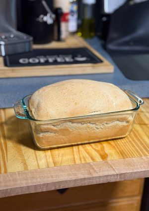 A picture of Sandwich bread.