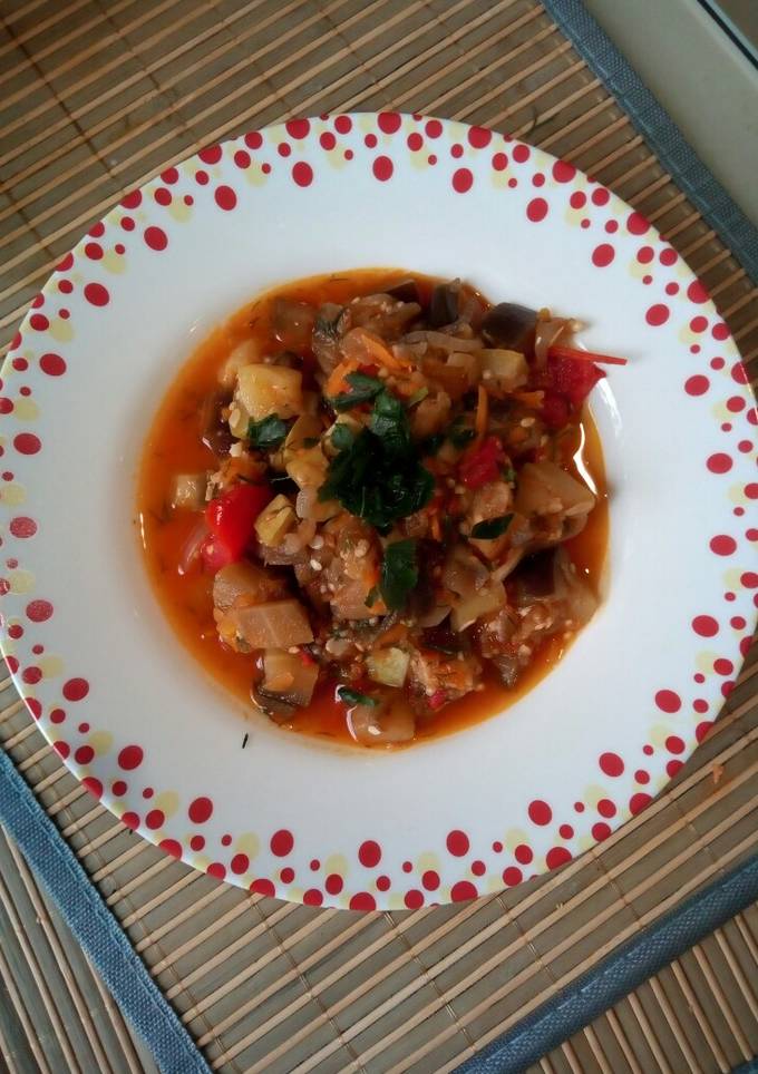 Кабачково баклажанная икра