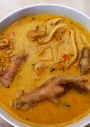 Foto resep Soup Kari Jamur (Ceker Ayam)