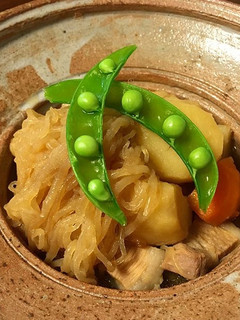 A picture of Japanese ”Nikujaga” the Potato and Pork Stew.