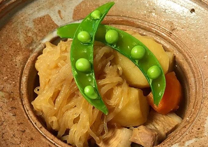 Japanese ”Nikujaga” the Potato and Pork Stew