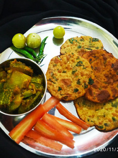 ढाबे वाली कद्दू की सब्जी (dhabe wali kaddu ki sabzi recipe in Hindi) रेसिपी मुख्य फोटो