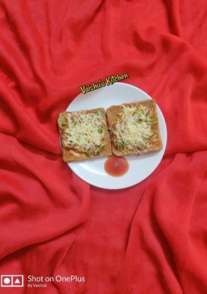 A picture of Veg toast.