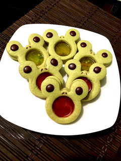 Una foto de Galletitas con grageas 🎉🐸