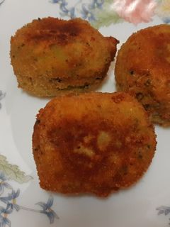 Una foto de Bocados de brócoli y calabacín