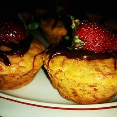 A picture of ABC Muffins 🍎🍌🥕.