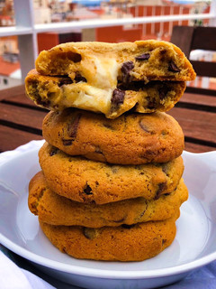 Una foto de Cookies tres chocolates 🍪