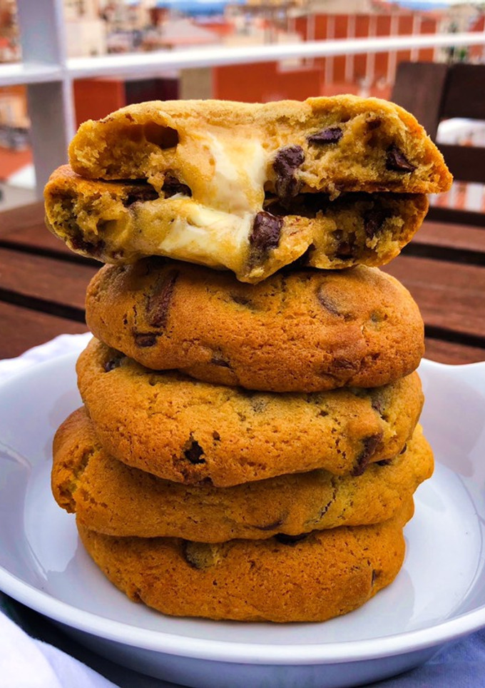 Una foto de Cookies tres chocolates 🍪