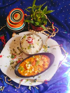A picture of Dhaba style paneer masala curry.