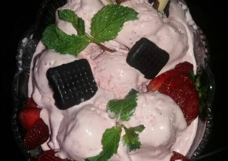 Strawberry ice cream�?��?��?��?��?  Hope you all will love it.....