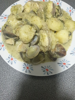 Una foto de Rape en salsa Verde