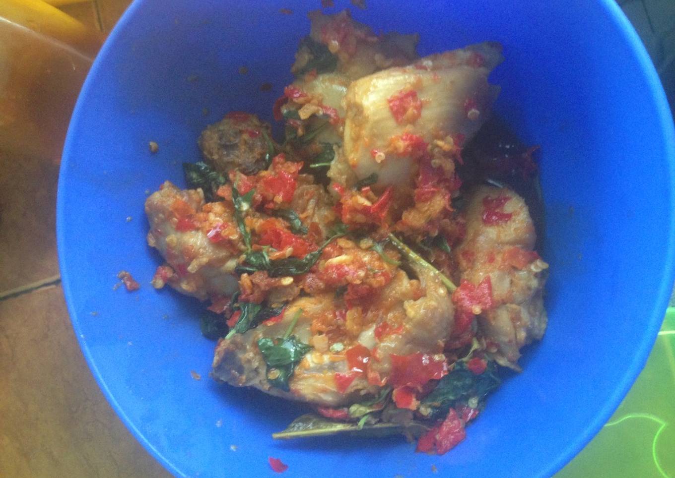 Ayam rica rica kemangi pedas