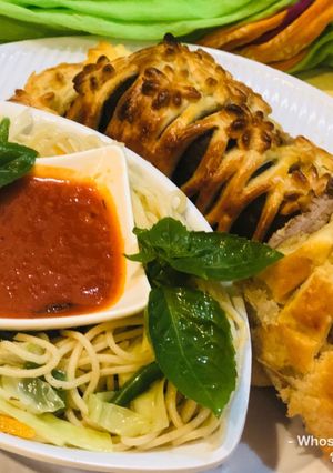 A picture of Whosaynas Beef Wellington.