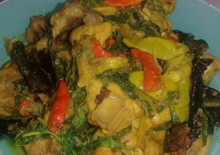 Ayam Kuning Daun Kemangi Untuk Yang Tersayang π